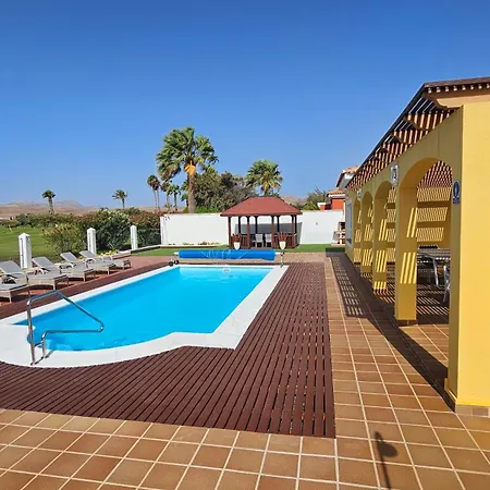 Bonita On Golf In El Descanso ,caleta Fuste-fuerteventura * カレタ・デ・フステ